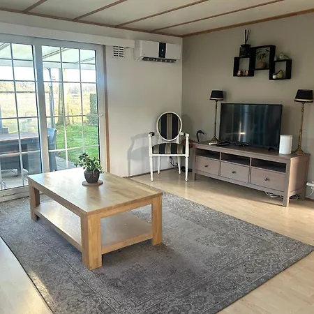Chalet Zonnepracht Met Airco En Vrij Uitzicht! Oisterwijk