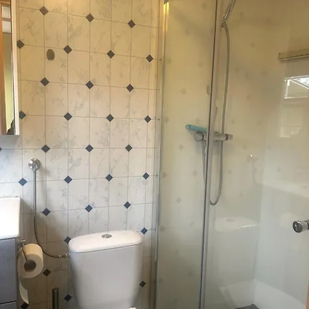 Zonnepracht Met Airco En Vrij Uitzicht! Chalet