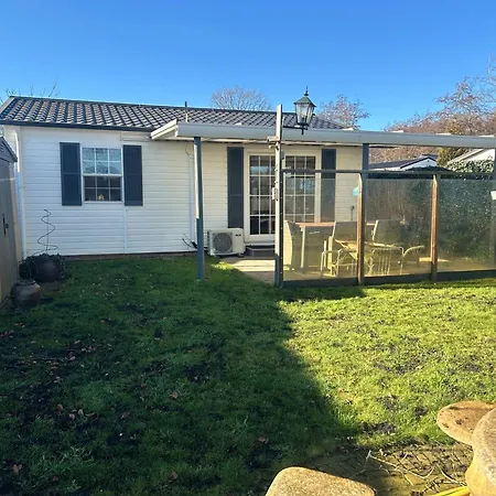 Zonnepracht Met Airco En Vrij Uitzicht! Chalet Oisterwijk